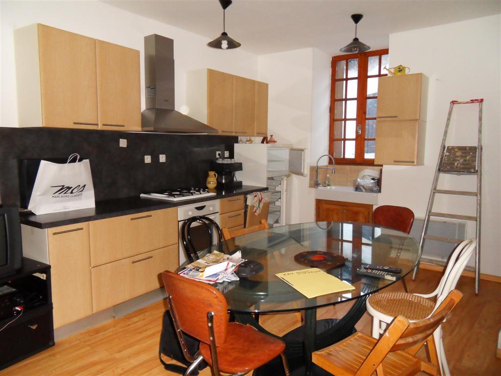 26190 Oriol en Royans Small house on 2 floors ideal young couples or first purchase