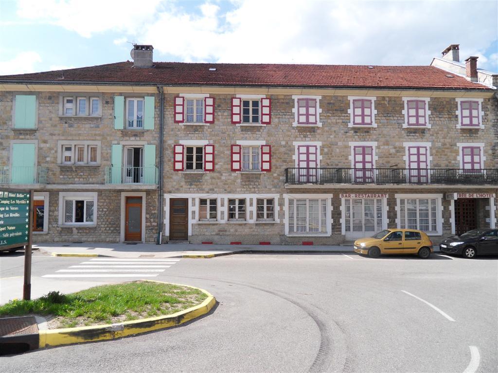 26420 La Chapelle en Vercors HOTEL TO RETURN OR TRANSFORM INTO APARTMENTS IN THE HEART OF THE VILLAGE OF La Chapelle en Vercors