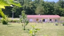 VILLA DE 2009 AVEC 4 CHAMBRES ET GRAND TERRAIN
