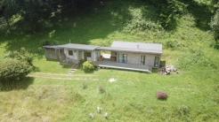 CHARMANT PETIT CHALET AVEC TERRAIN