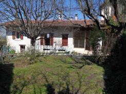MAISON ANCINNE RESTAUREE DE PLAIN PIED