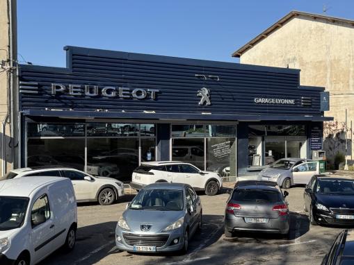 GRAND LOCAL COMMERCIAL CENTRE ST JEAN (SOUS OFFRE D'ACHAT)