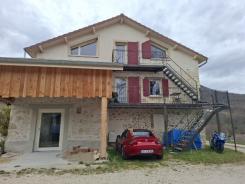 T3 ROCHECHINARD DANS FERME RESTAUREE